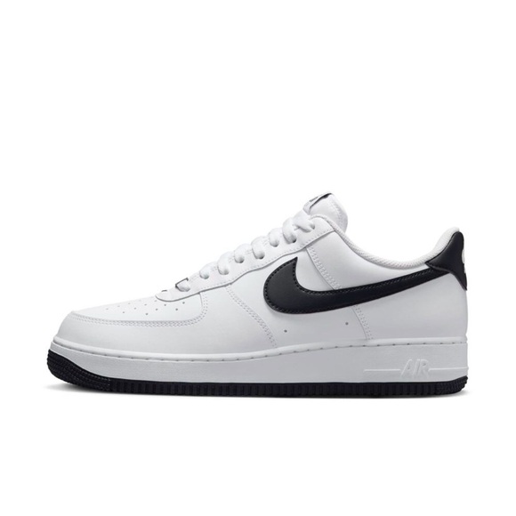 Nike Air Force 1 Low ‘07 black sole men size 12 US NWT